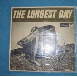 Disque 33T. Bande originale du film :"The Longest Day" John WAYNE , Henry FONDA, Robert MITCHUM !