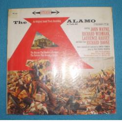 Disque 33T. Bande originale du film :"ALAMO" John WAYNE !