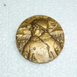 MÉDAILLON EN BRONZE MARÉCHAL JEAN DE LETTRE DE TASSIGNY RHIN ET DANUBE 1944/1945 GRAVEUR P.K