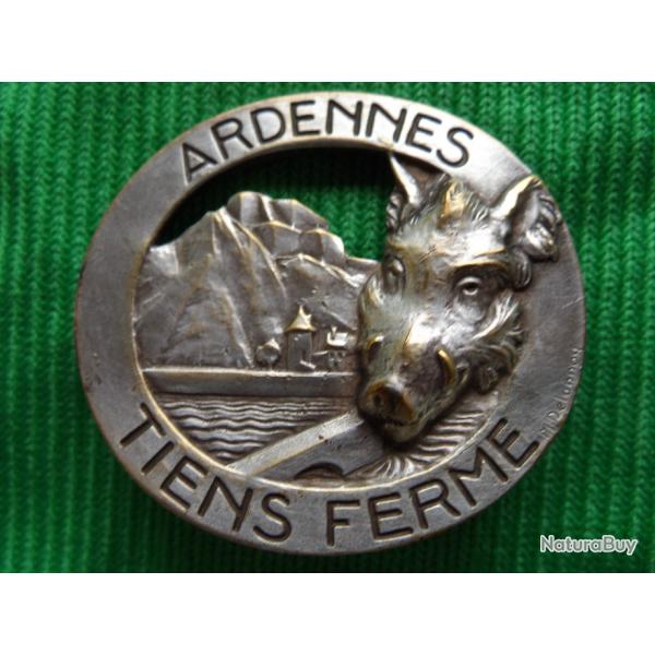 RARE insigne Ardennes tiens ferme