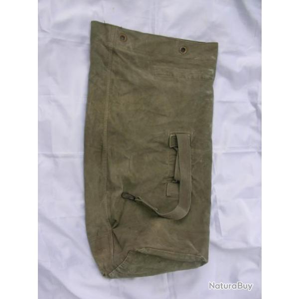WW2/POST US/FRANCE GRAND SAC MILITAIRE DU TYPE PAQUETAGE DU SOLDAT RUTILISATION be