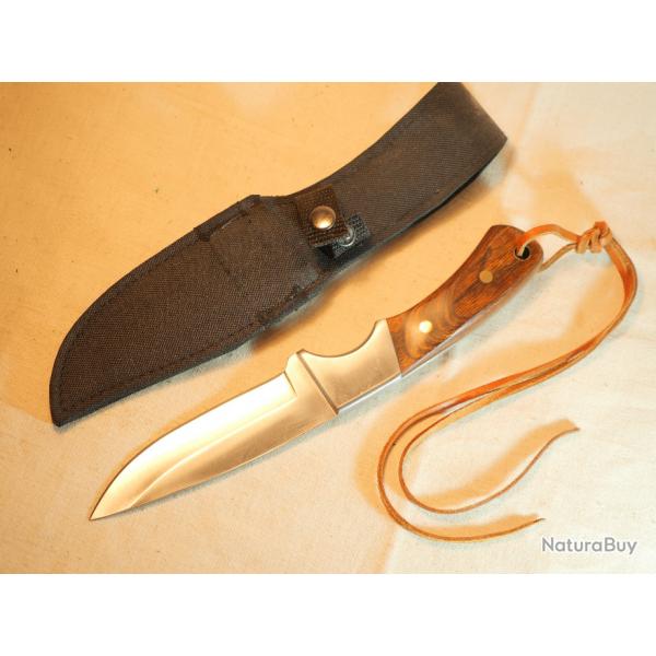 Couteau de taille moyenne genre chasse ou western EBR24CHA006