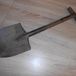 Pelle . T. US WWll Mod 1910 original avec porte pelle 1942