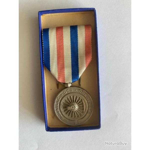 Mdaille des cheminots attribue en 1947