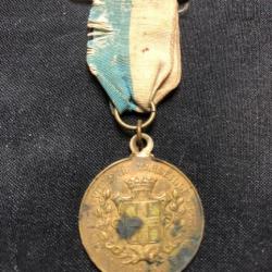 insigne medaille souvenir des fetes franco russe a marseille