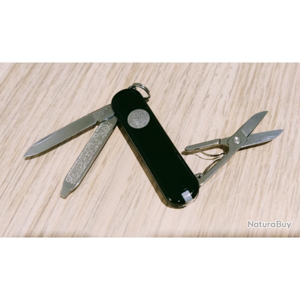 Victorinox couteau suisse Classic SD Department of the Army