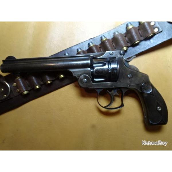 Revolver Smith Wesson Frontier Double Action calibre .44 Russian