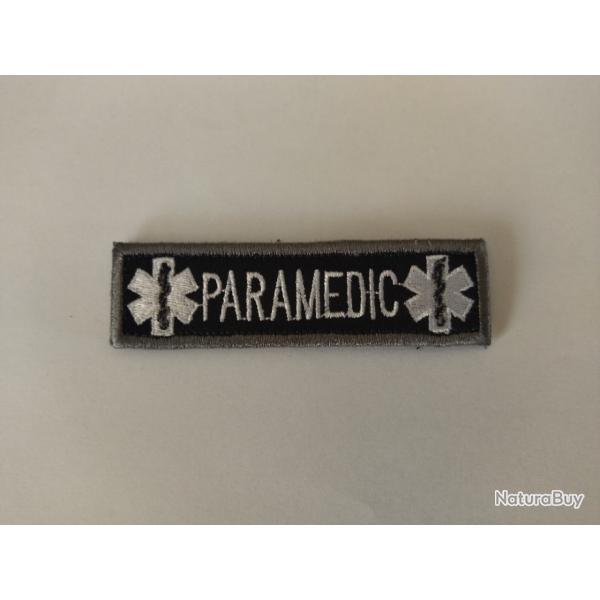 Patch/Ecusson Paramedic noir-bordure grise velcro