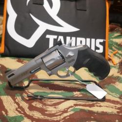 Revolver TAURUS Mod 627 TRACKER 4" en 38/357