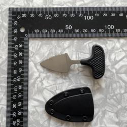 Mini push dagger a lame dentelée de 3 cm avec mini étui