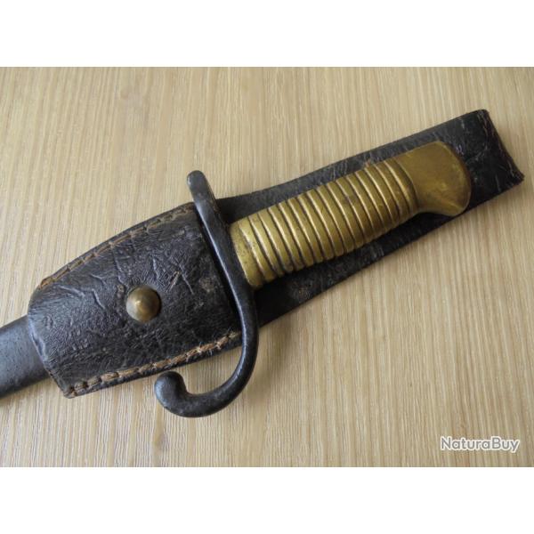 Superbe et rare petite baonnette Chassepot 19 bataillon scolaire instruction enfant, avec gousset.