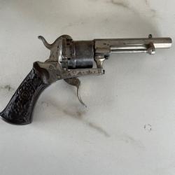 REVOLVER A BROCHE CAL 7MM