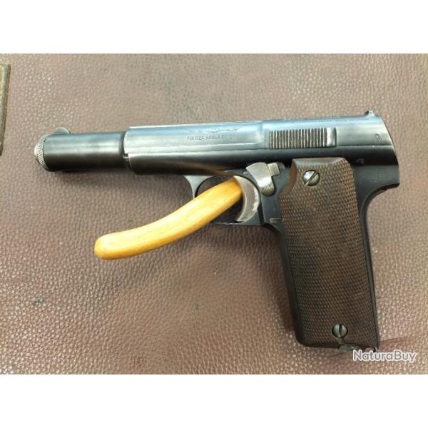 Pistolet Astra MOD.600/43 cal 9x19