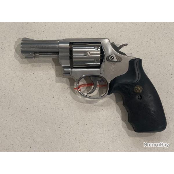 revolver Smith & Wesson mod. 64.6 calibre 38 spcial canon de 3" inox crosse pachmayr