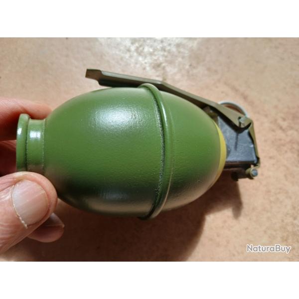 reproduction grenade US M26