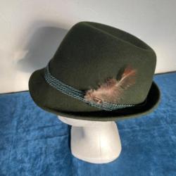 Chapeau en laine alpine type tyrolien