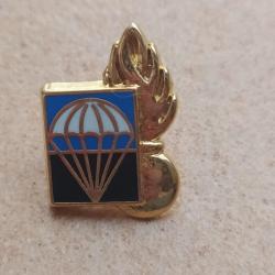 PINS GENDARMERIE NATIONALE EPIGN ESCADRON PARACHUTISTE INTERVENTION GENDARMERIE NATIONALE MODELE 1
