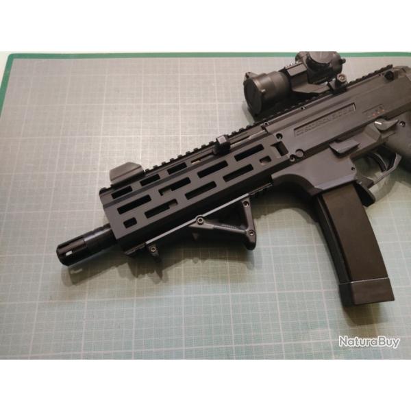 Garde main n5 CZ SCORPION EVO 3 AEG