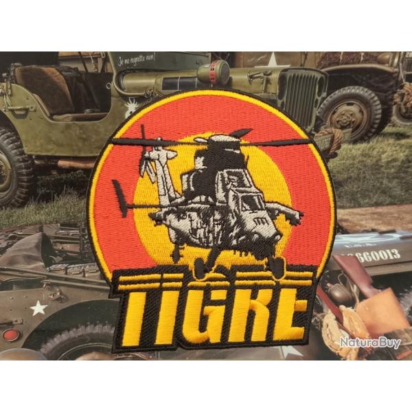 Patch Hlicoptre Tigre (1) H: 100 mm L: 95 mm  coudre ou  coller au fer  repasser