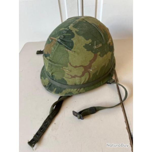 Casque parachutiste us guerre du Vietnam.