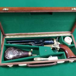 Coffret Colt Pietta 1851 complet + 200 amorces