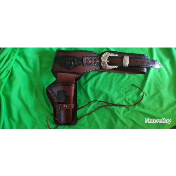 Holster Ceinturon 8 balles factices et tui