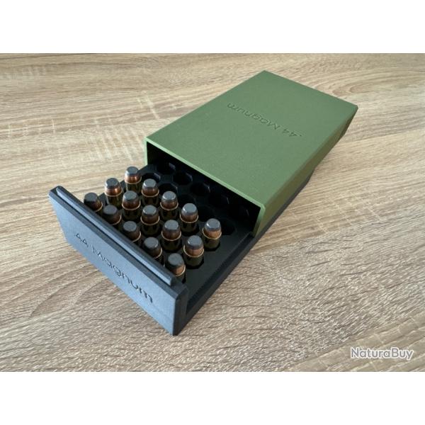 Caisse / boite de transport / stockage de 50 munitions 44 Mag (Magnum)