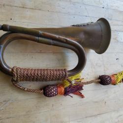 vintage CLAIRON en CUIVRE Instrument MEDAILLE Argyll and Sutherland BRITISH ARMY