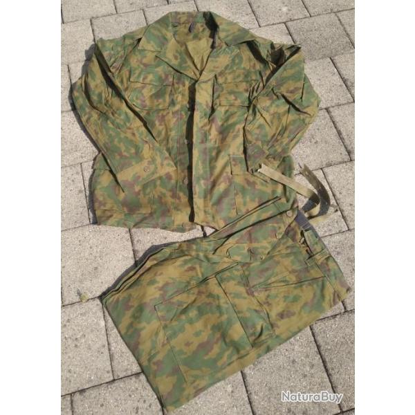 AUTHENTIQUE TENUE VESTE ET PANTALON CAMOUFLAGE VERTIKALKA VSR 93 TAILLE XL (54/4) NEUVE 1993