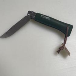 Opinel numéro 8 kaki