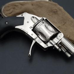 REVOLVER DE POCHE BULLDOG HAMMERLESS CALIBRE 320 JAMAR MICHEL BREVETE - BELGIQUE XIXè Très bon  XIX 