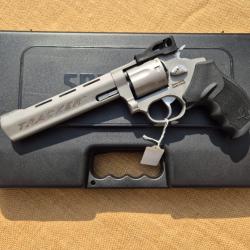 TAURUS - REVOLVER MODELE 970 TRACKER 6''1/2 MATTE SS 22LR DISPONIBLE EN STOCK