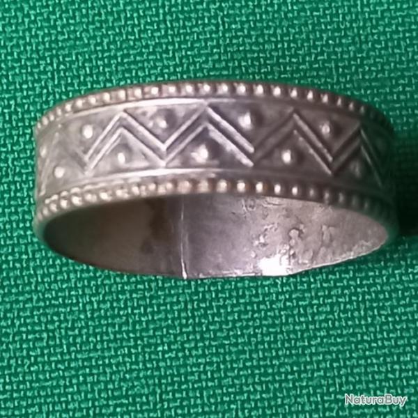 bague de poilus /  art de tranche