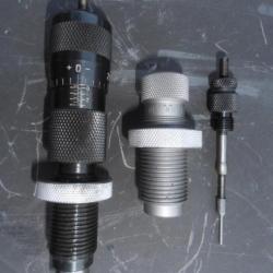 jeu d'outils FORSTER Benchrest  222 Remington Magnum + shell holder