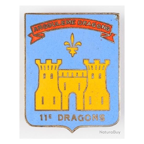 11 Rgiment de Dragons. "Angoulme Dragons". tours jaune (jaune, pas dore). mail grand feu. Chobi