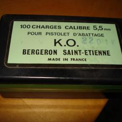 Ancienne boite PLEINE  de cartouches d'abattage calibre 5.5mm