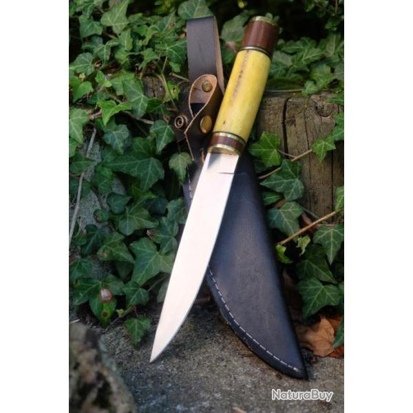 Poignard Puukko Couteau Lame Acier Carbone 1055 Manche Os Fabric Artisanale Etui Cuir Nordic Style