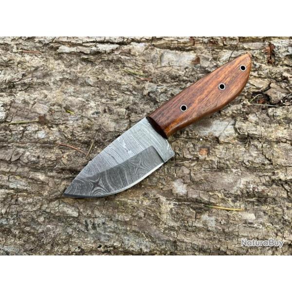 Couteau  dpecer/bushcraft damas forg LLF 18cm enchre