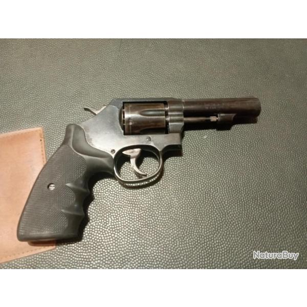 SMITH ET WESSON  CALIBRE 38 MODELE 10/14