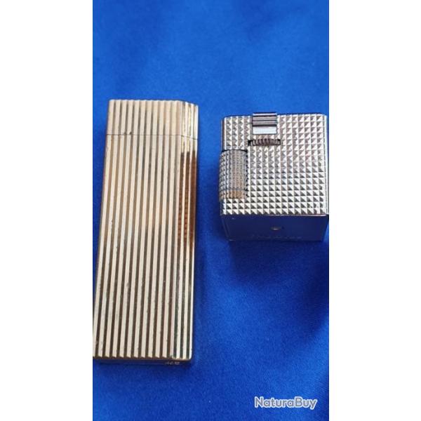 Briquet Must de Cartier plaque ortat neuf pour son ge, annes 60/70 avec un atypique petit cube PL