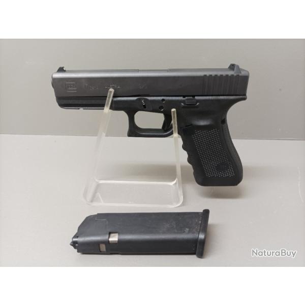 Bel exemplaire de GLOCK 17Gen4 sans mallette et 1 chargeur ayant peu tir