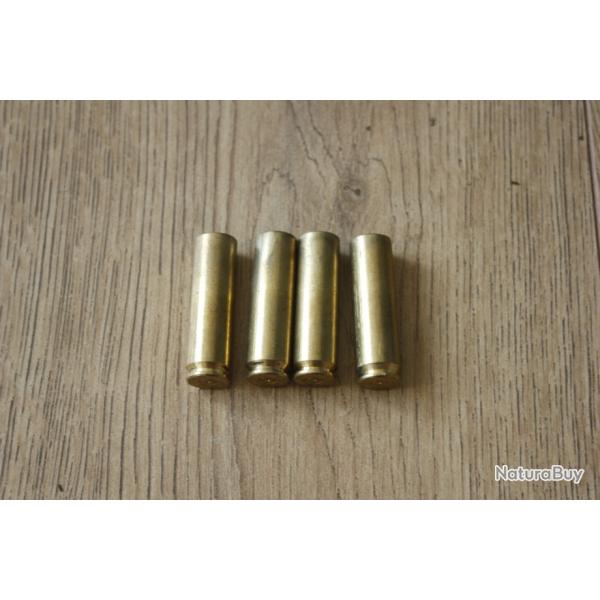 Lot de 4 douilles .450 Bushmaster - 1 SANS RESERVE