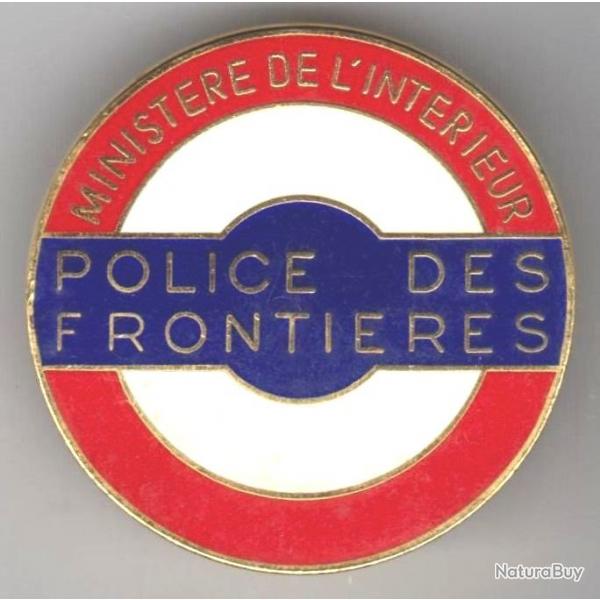 Police des Frontires. Ministre de l'Intrieur. Renseignements Gnraux. Rond, sans ailes.  40 mm.