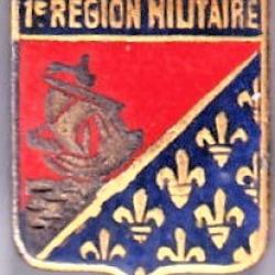 1° Région Militaire. Drago. Insigne de boutonnière, à vis, sans écrou.