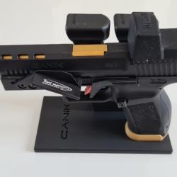 Stand / Support / Présentoir pour pistolet CANIK TP9 SFX/DA/SA + 2 chargeurs personnalisable.