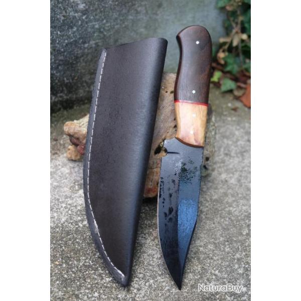 Couteau Skinner Lame Drop Point Acier Carbone 1055 Black Manche Bois/Rsine Etui Cuir Fab ArtisanatA