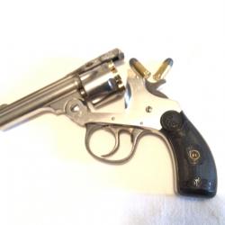 Superbe Revolver IVER&JOHNSON en 32 SW