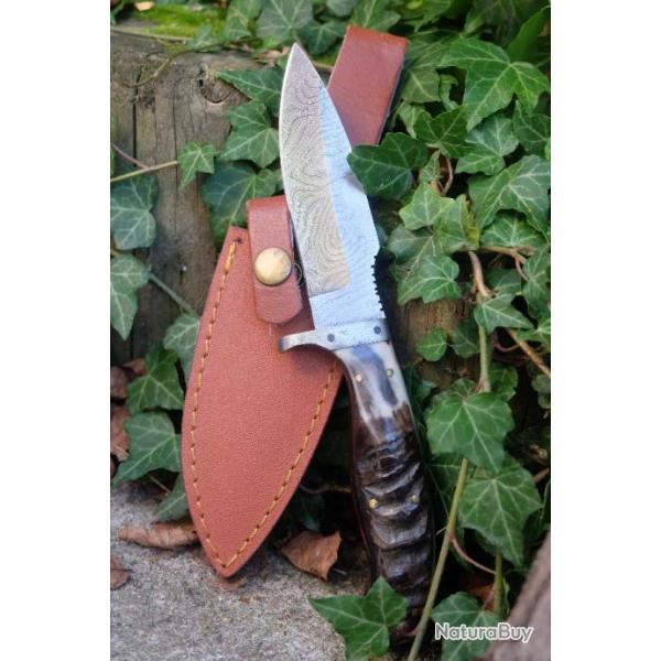 Couteau de Chasse Skinner Damas Lame & Garde 256 Couches Manche Corne Blier Fabr Artisanale Etui