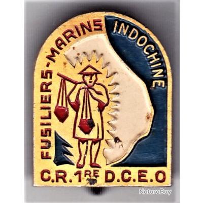 ENSEMBLE DE 2 INSIGNE EXTREME ORIENT 1 ère DCEO DICVISION COLONIAL ET