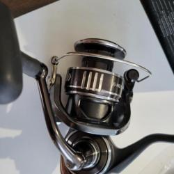 A SAISIR ! Moulinet Daiwa BG MQ5000D -H  plus une deuxième bobine NEUF !